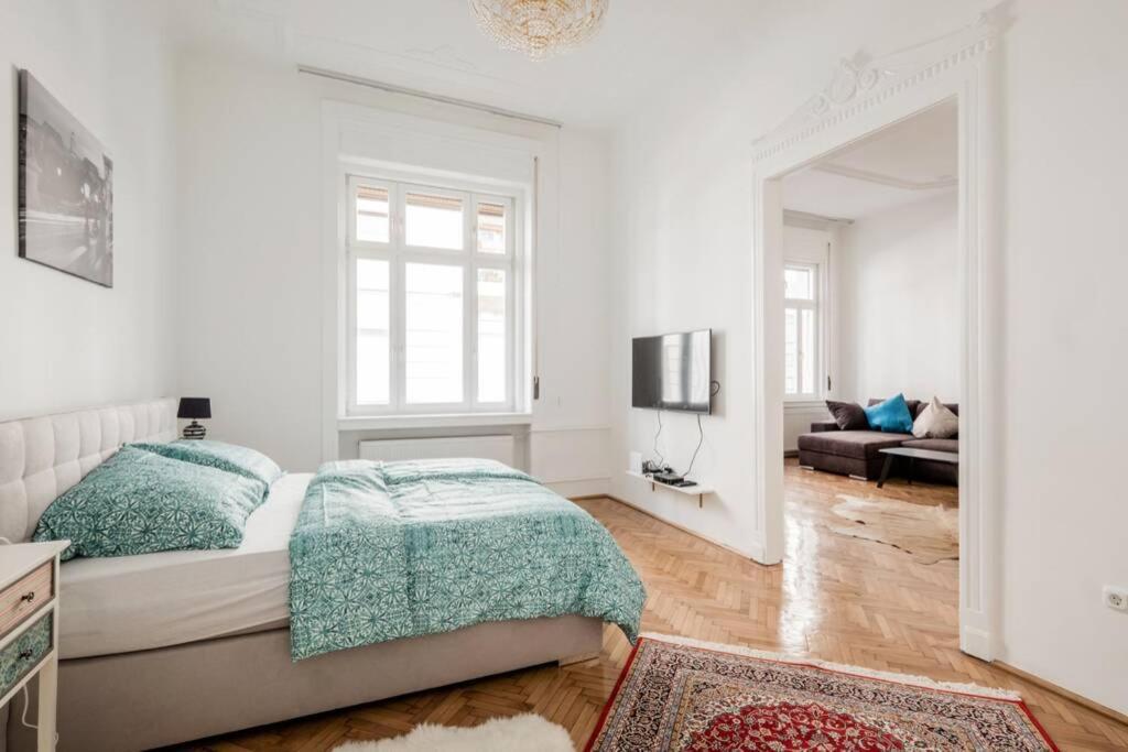 בודפשט Oktober 6/8 Apartment מראה חיצוני תמונה